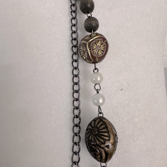 Vintage Fashion Necklace - Picture 6 of 6